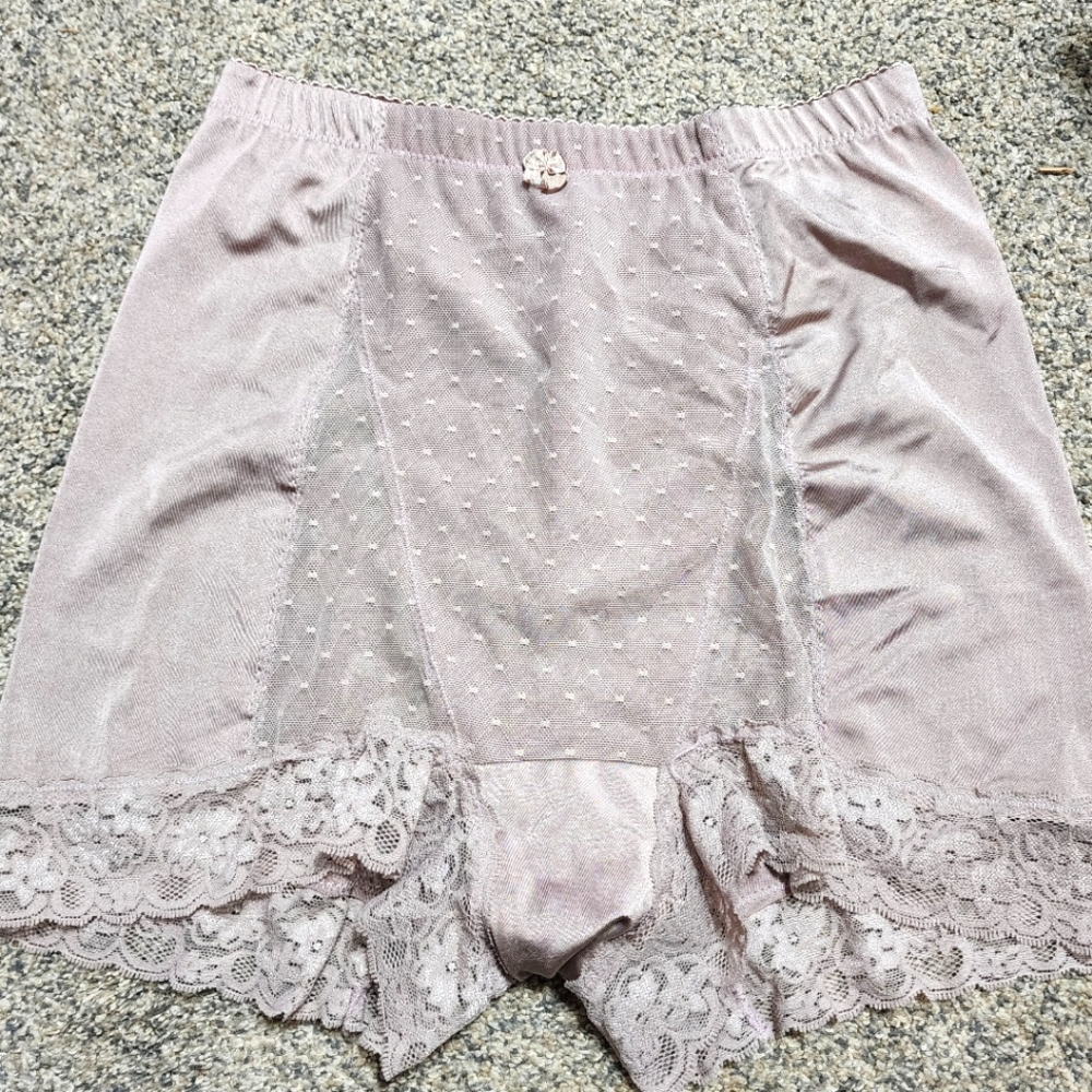 Rhonda Shear panties Designed to lift your hiney